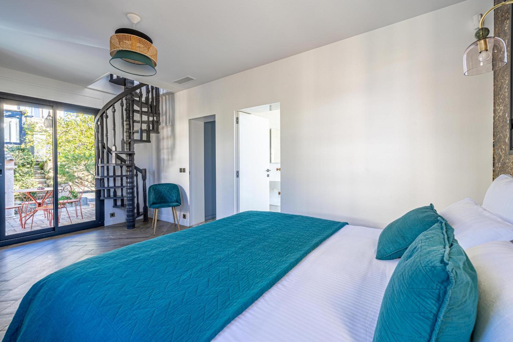 New! De Luxe Centre Cannes
